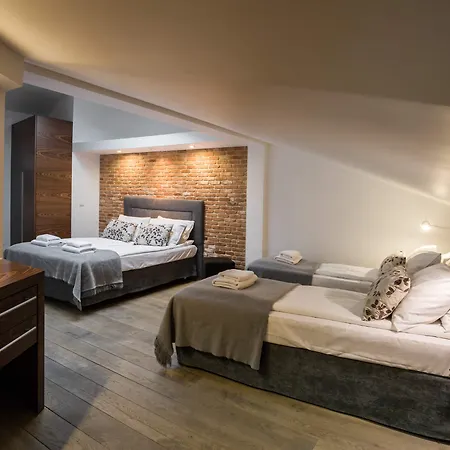 Yourplace Biskupia Old Town Apartments-2